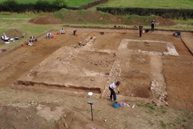 Archaeological Dig Returns to First Confirmed Roman Villa in North Wales