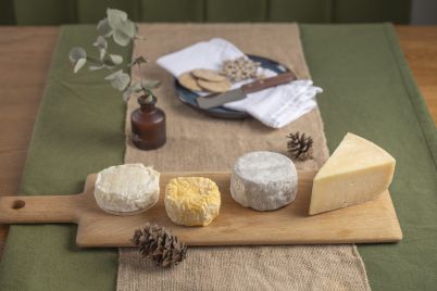 The-Cheese-Curious-Christmas-Selection-35-_-Approx.-650g-750g-2-scaled.jpg