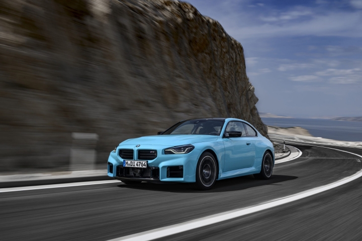 The-new-BMW-M2-with-M-xDrive-scaled.jpg